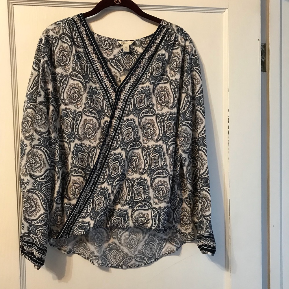 Long sleeve summer blouse
